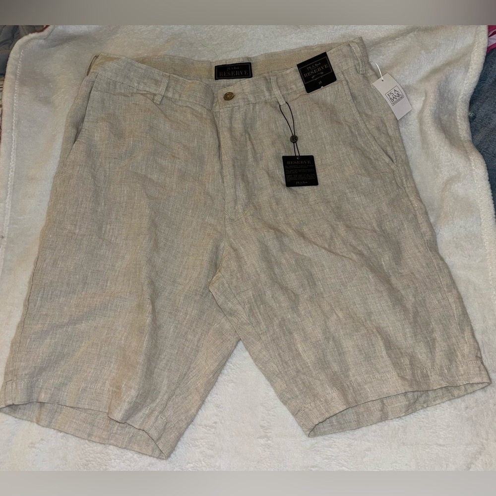 NWT Men’s JoS.A.Bank Reserve shorts